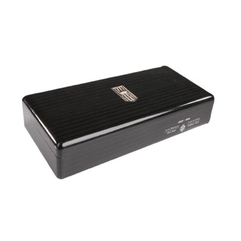 Alec Bradley Fine and Rare HOF/506 1 Cigar